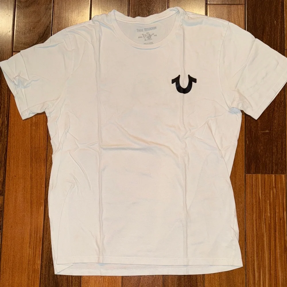 True Religion White Tee with Black Logo - Picture 1 of 2